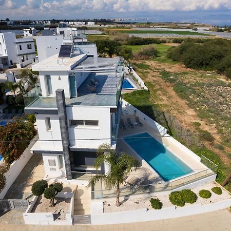 Seaside Luxury Villa Paralímni Extérieur photo