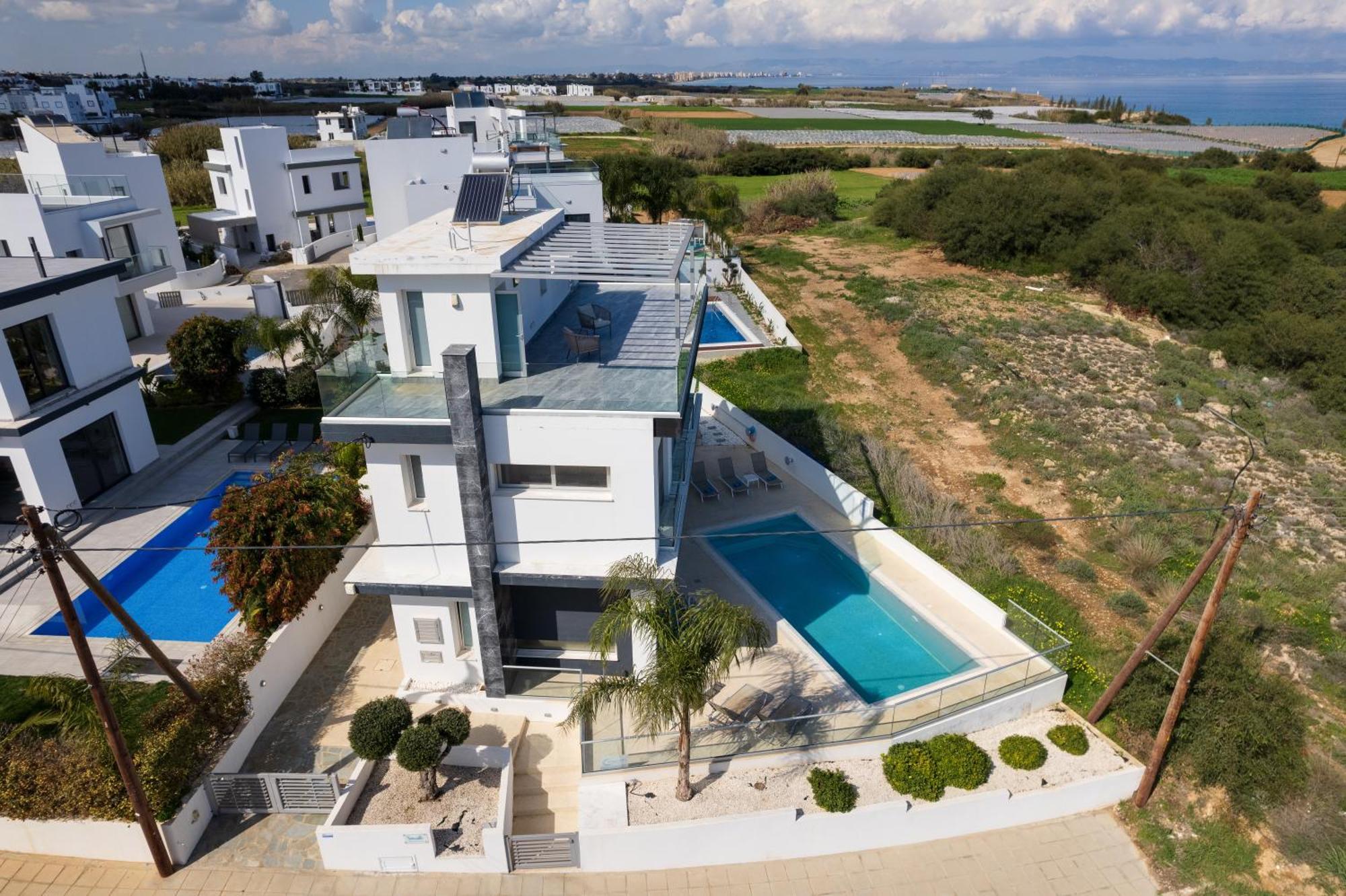 Seaside Luxury Villa Paralímni Extérieur photo